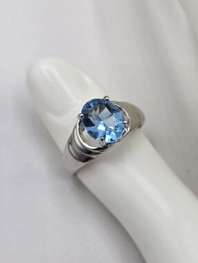 Swarovski Crystal Elements Silver Statement Ring Aquamarine Blue Size 8.75 Prom